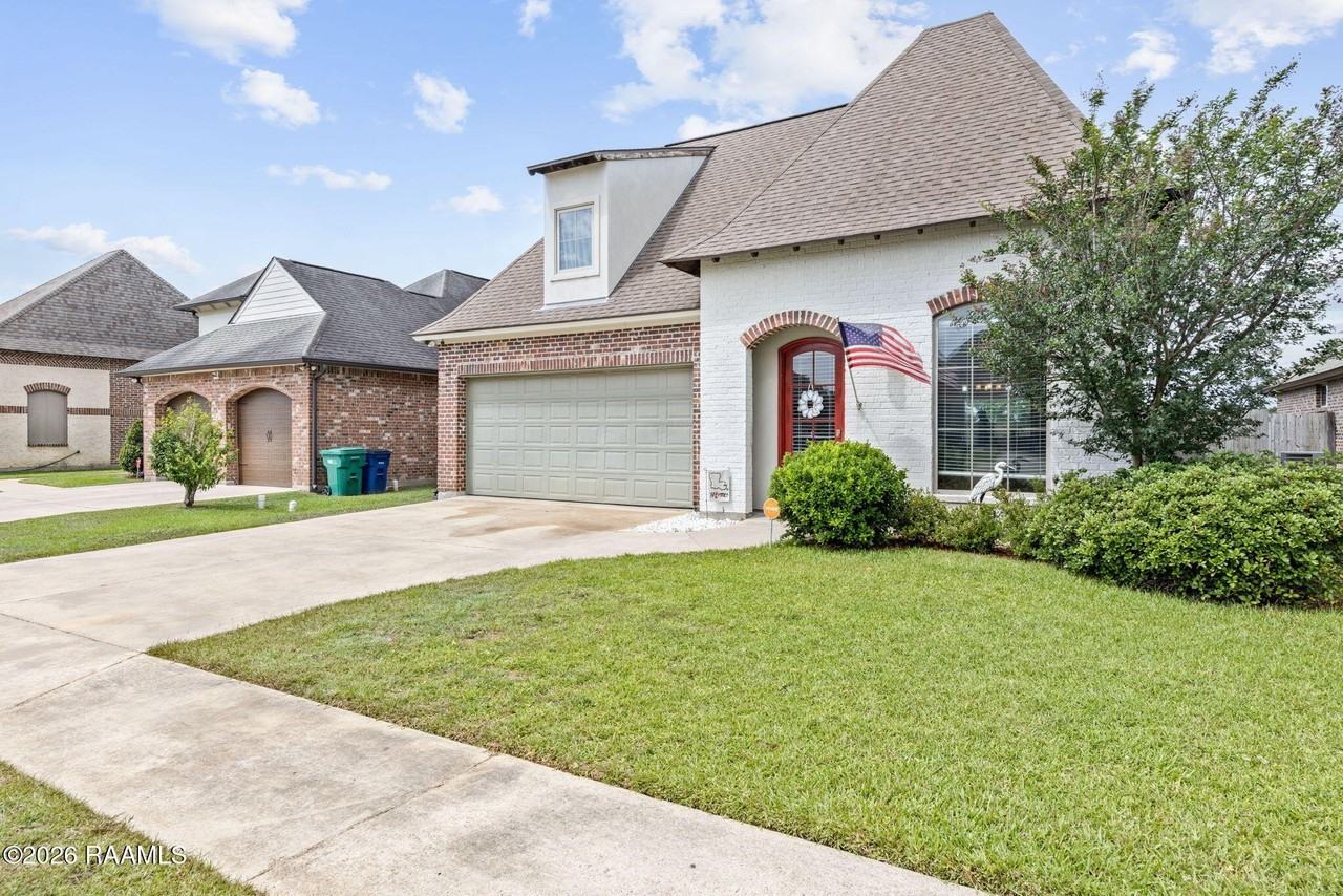 110 Golden Cypress Dr - Photo 2 of 28