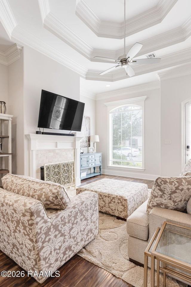 110 Golden Cypress Dr - Photo 5 of 28