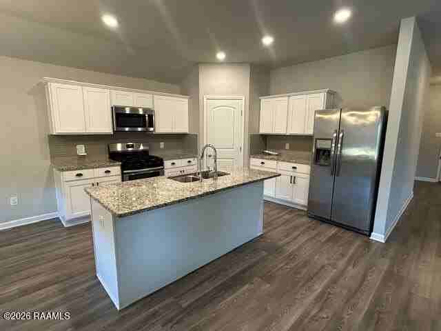 123 Aruba Ln - Photo 3 of 18