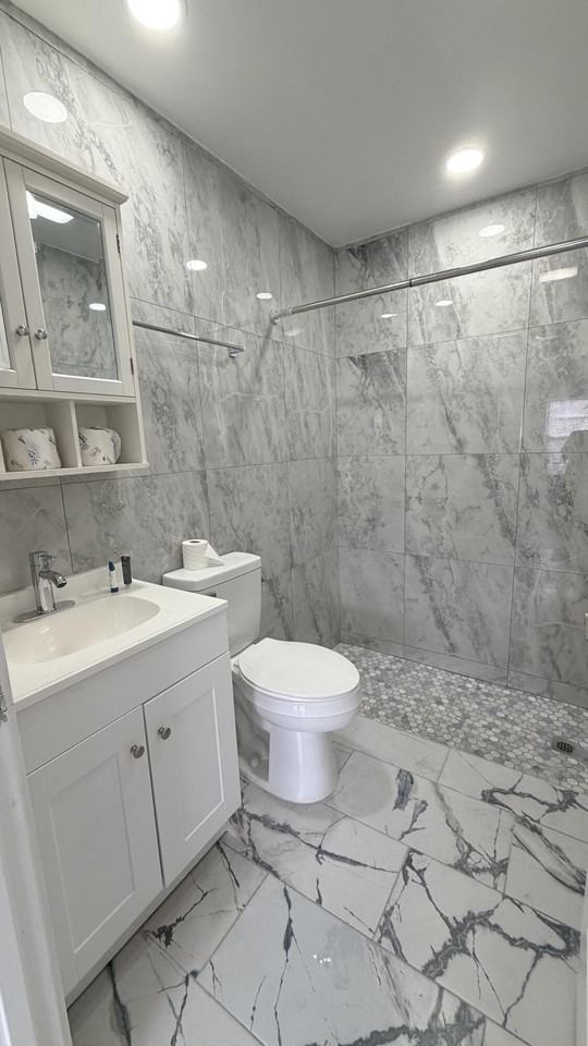 512 Se 21st Ave #B - Photo 3 of 7