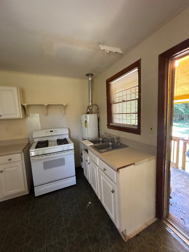 3517 Napier Ave #1 - Photo 5 of 17