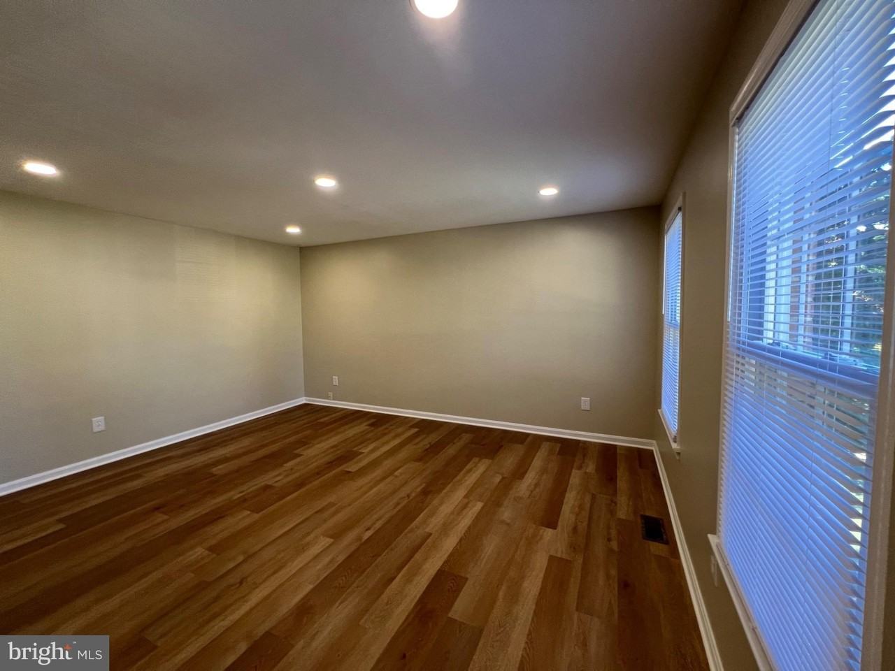 3509 Kings Cross Rd - Photo 6 of 26