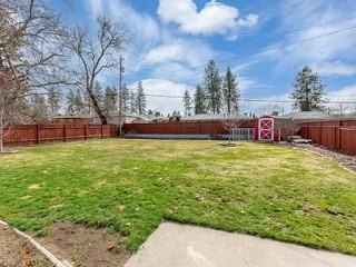 3025 W Houston Ave #1 - Photo 5 of 28