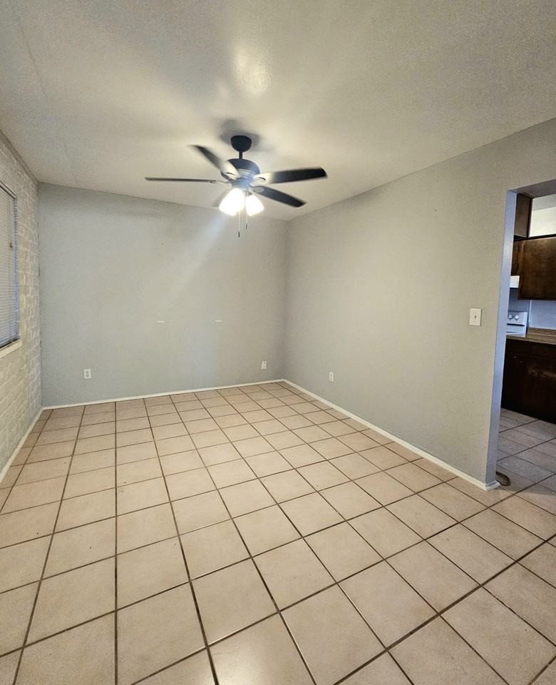 7724 E Tanque Verde Ln #1 - Photo 6 of 25