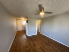 1832 Citron - Photo 1 of 1