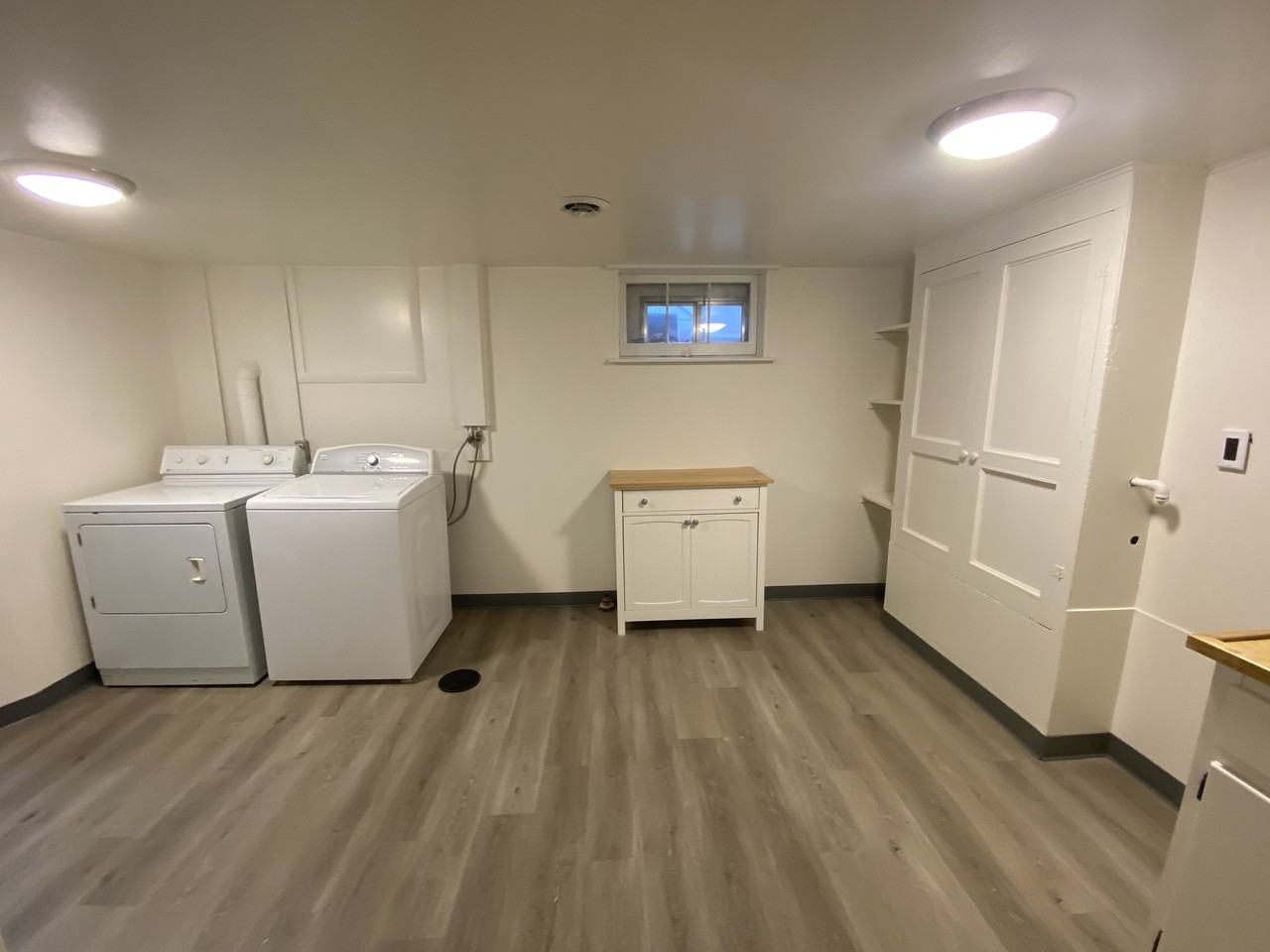 502 E Davenport St - Photo 5 of 27