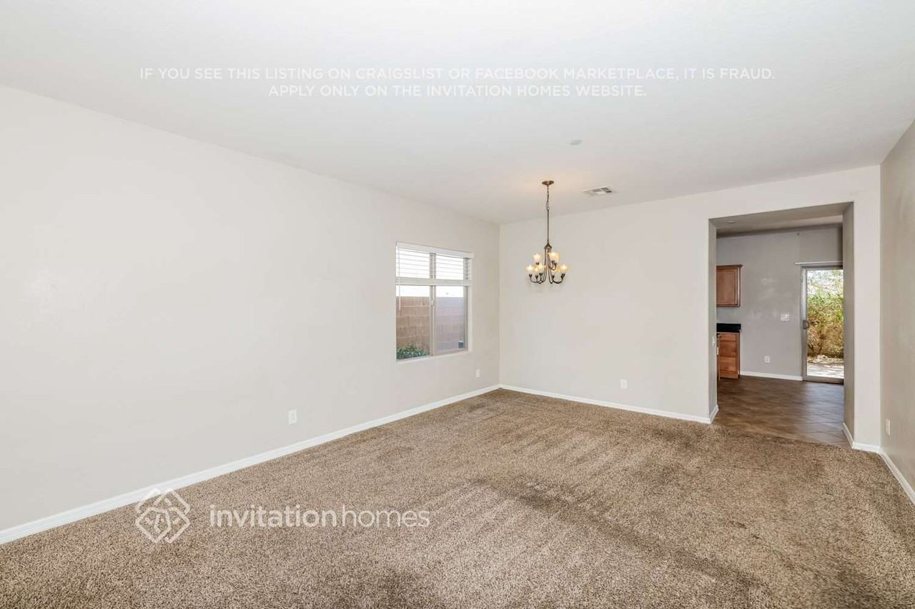 1038 Copper Palm Ct - Photo 5 of 18