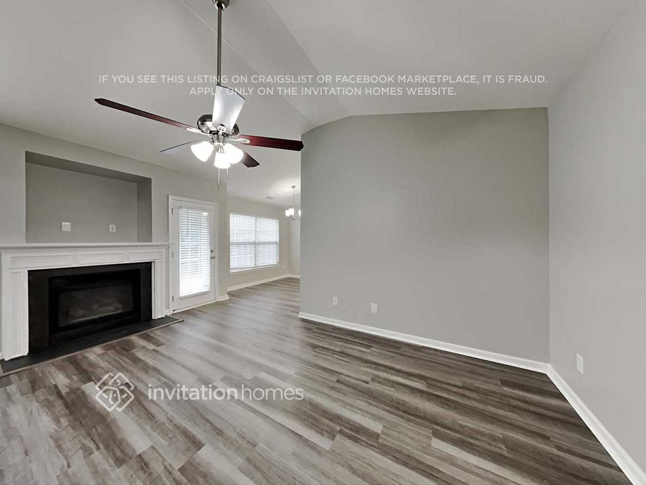 7015 Indian Ridge Ln - Photo 4 of 18