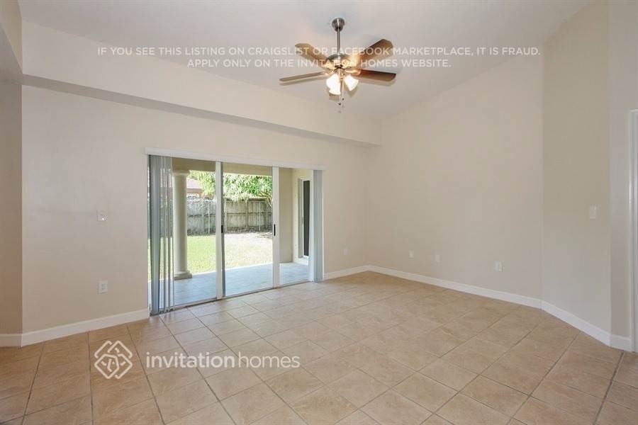 18168 Sw 151st Ave - Photo 7 of 19