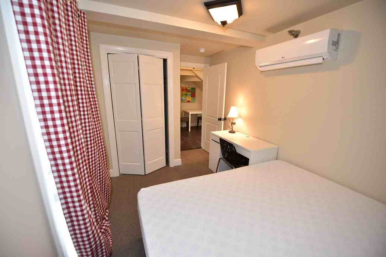406 Stewart Ave #3B - Photo 4 of 13