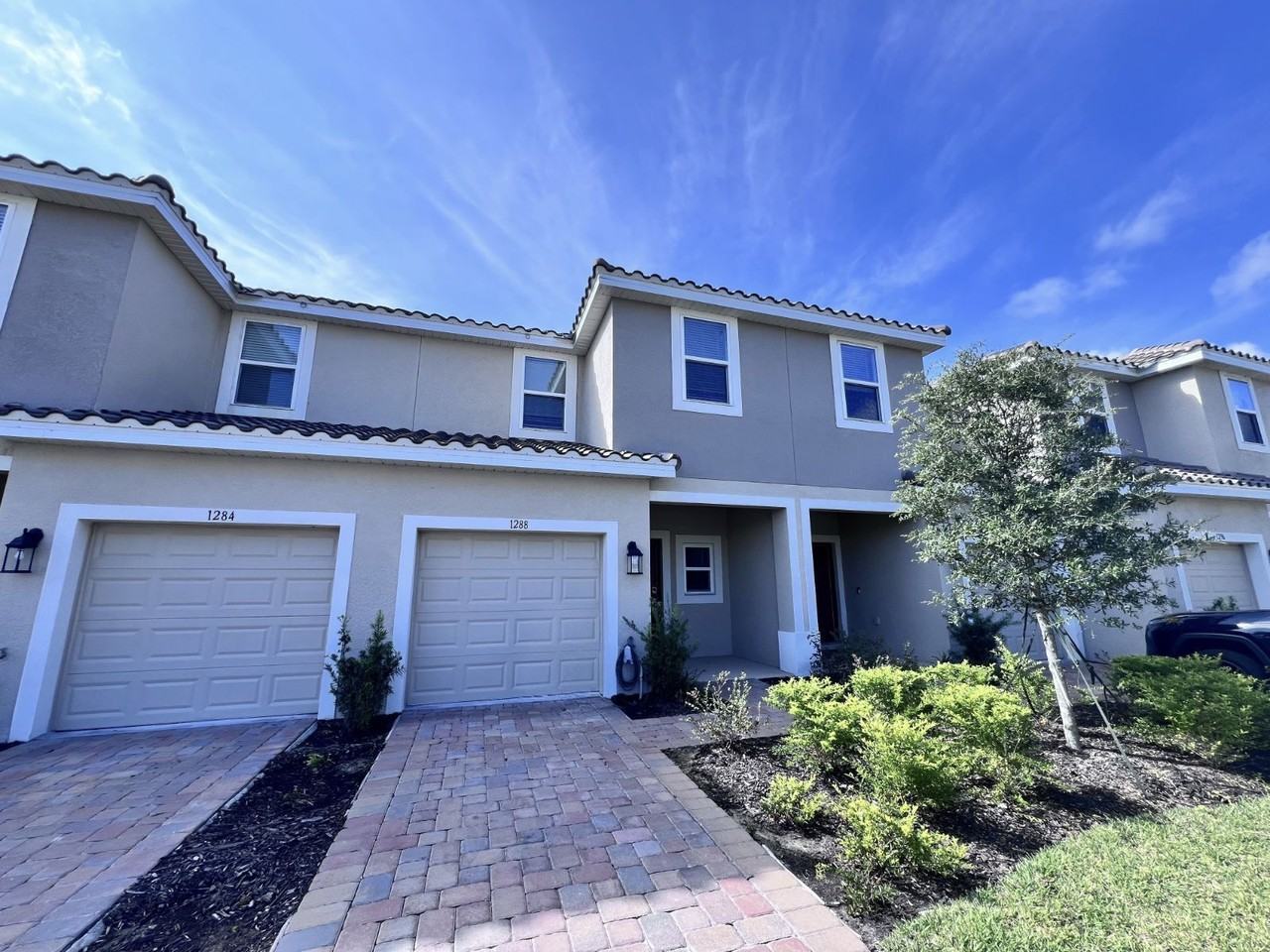 1288 Lago Vista Ct #1 - Photo 2 of 30