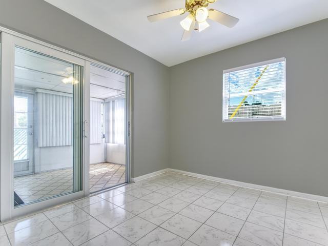 1300 Alho Drive - Photo 4 of 8