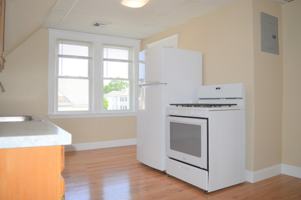 featured image of 98 West St #3