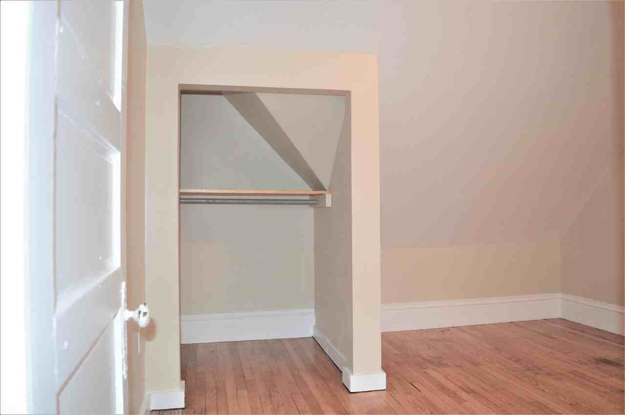 98 West St #3 - Photo 2 of 7