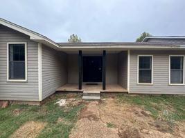 featured image of 262 Payne Rd #A