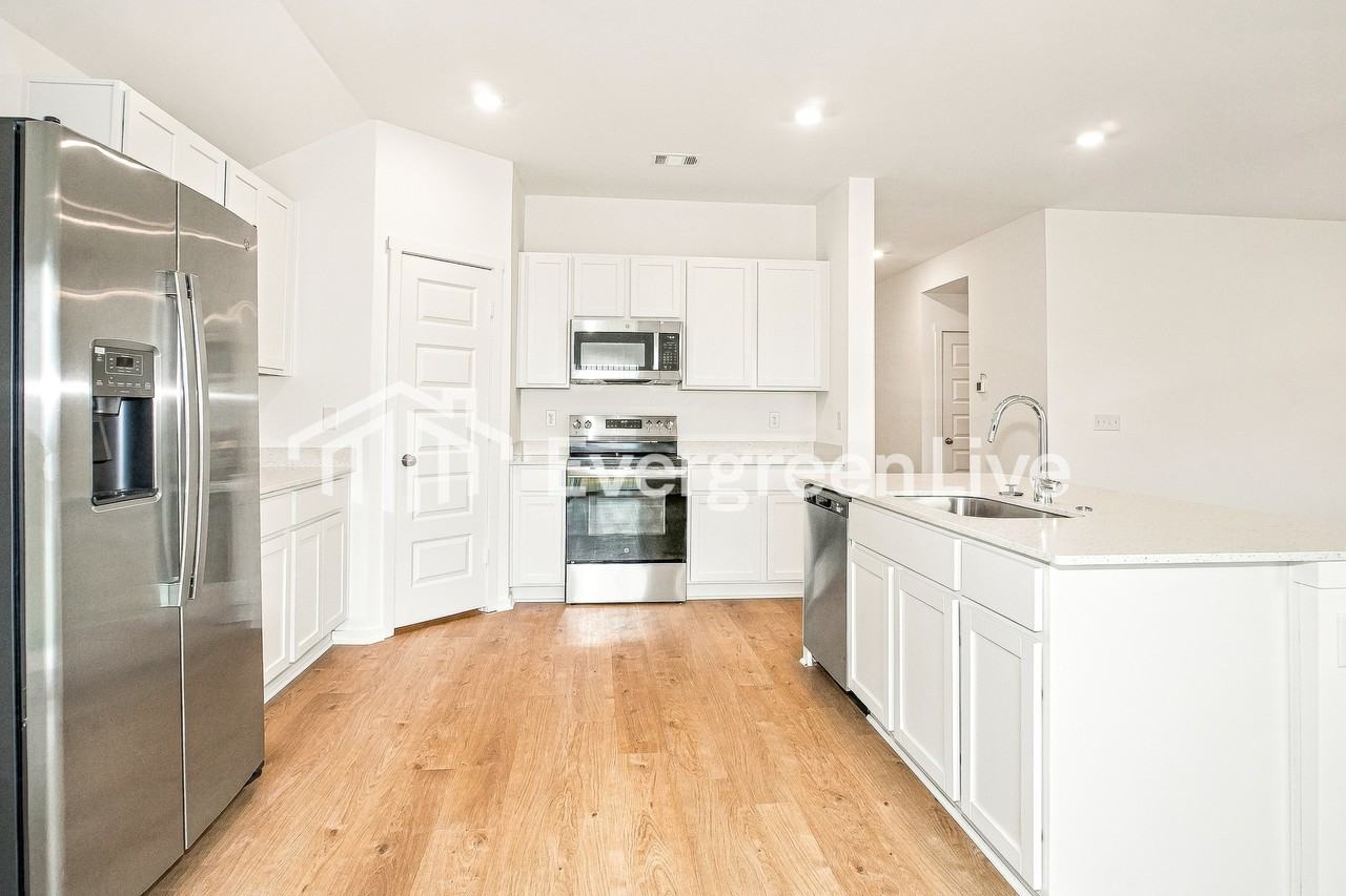 5409 Orchard Pass - Photo 6 of 15