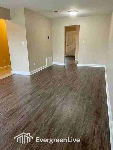 27 Skystone Ct - Photo 4 of 31