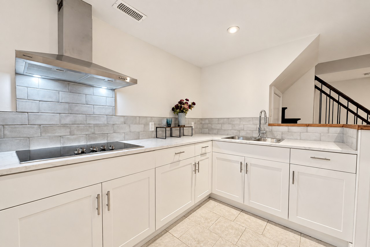 632 Sherene Terrace - Photo 3 of 23