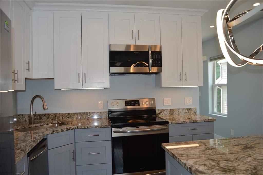 581 Central Ave ##3f - Photo 6 of 15