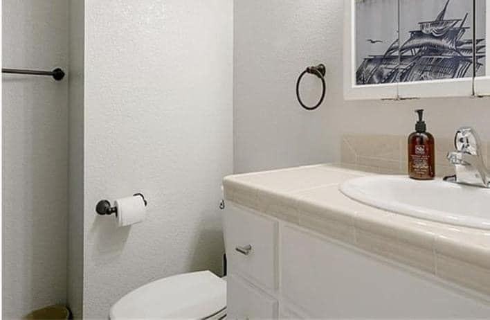 8860 La Riviera Dr ##C - Photo 5 of 6