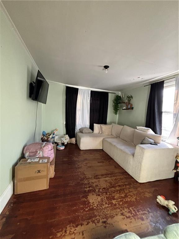 211 Wolcott Ave ##1 - Photo 6 of 20