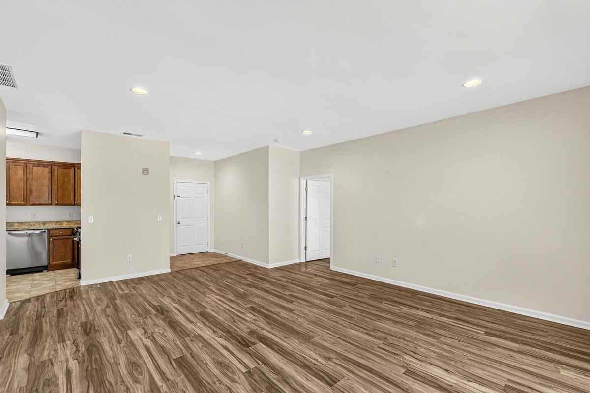 62-64 W Main St ##204 - Photo 4 of 15