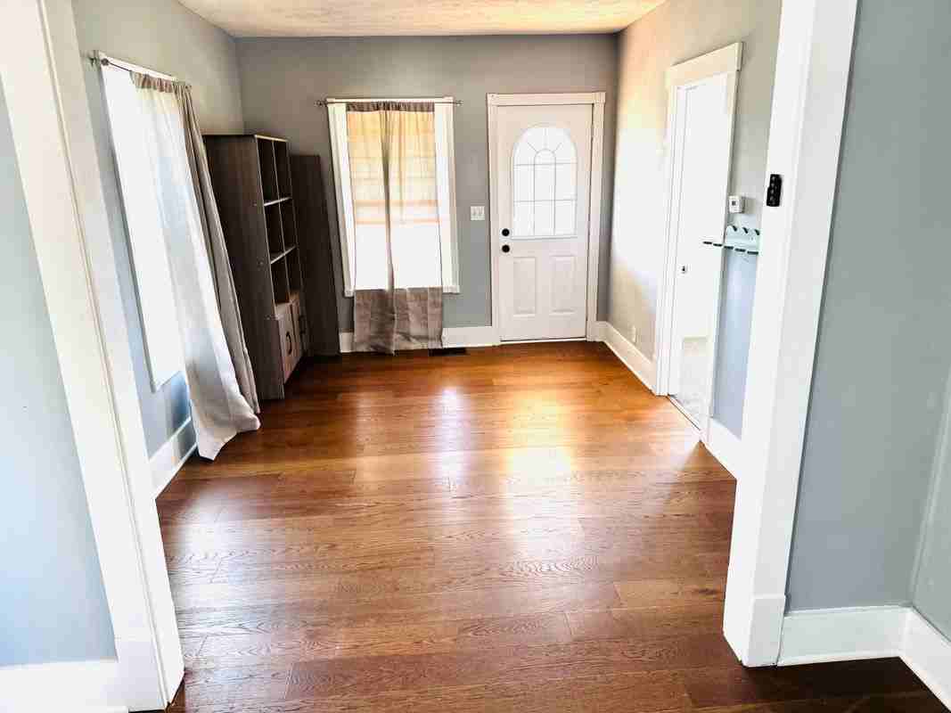 7720 Park Dr - Photo 2 of 8