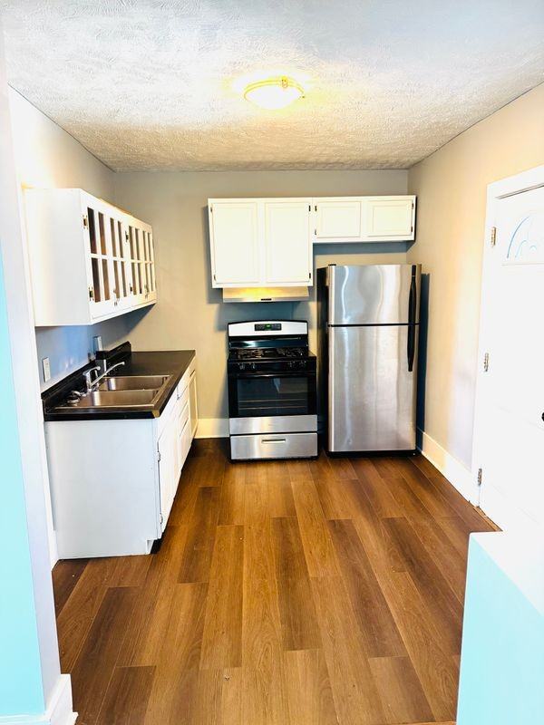 7720 Park Dr - Photo 3 of 8