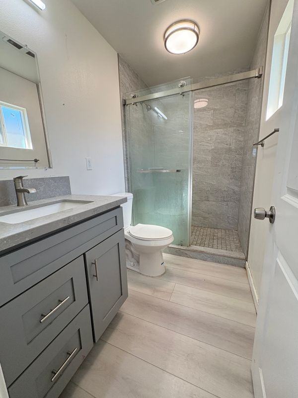 324 E 236th St - Photo 4 of 4