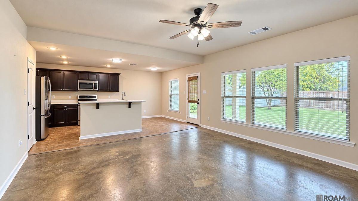 42198 Marblestone Ave - Photo 7 of 18