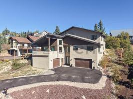 featured image of 570 Aspen Dr
