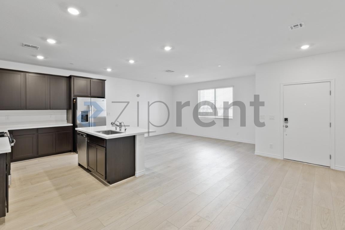 1526 Eva Crossing Pl - Photo 6 of 28