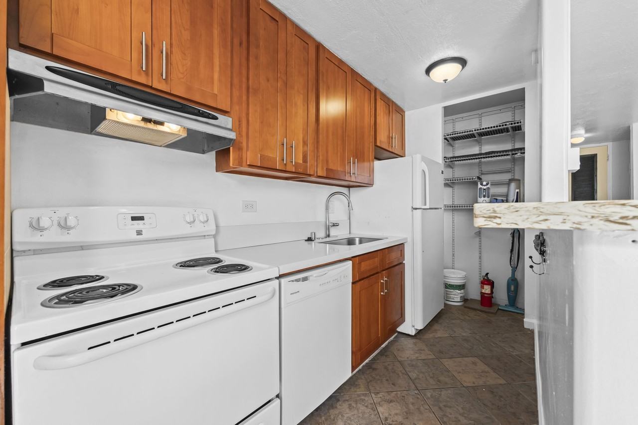 1630 Liholiho St #1 - Photo 4 of 19