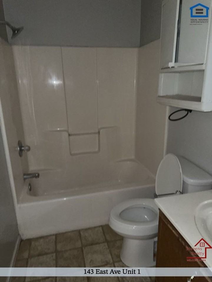 143 East Ave #1 - Photo 6 of 14
