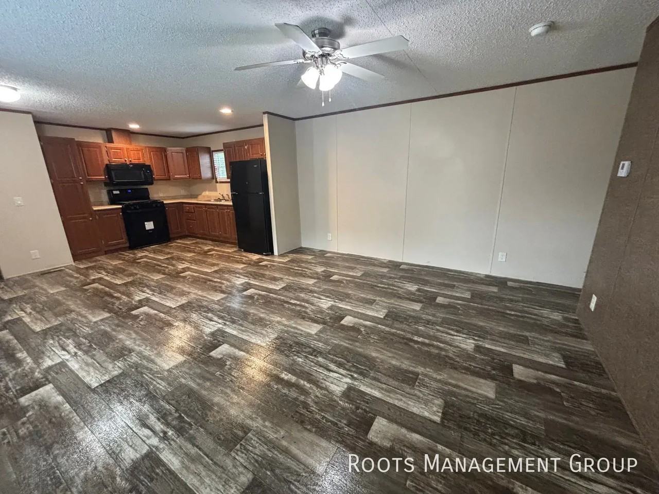 3615 Concord St - Photo 4 of 14