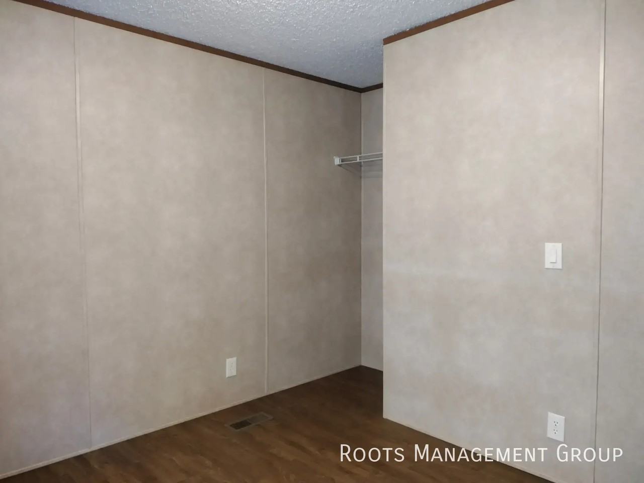 3609 Caco St - Photo 5 of 8