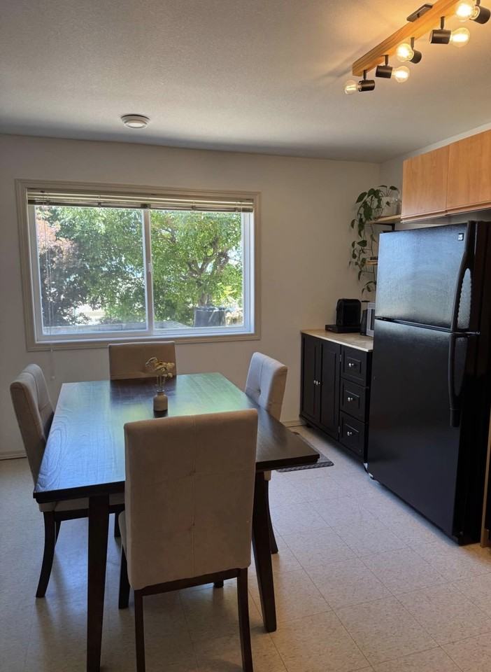 3636 Bellcourt Road - Photo 3 of 15