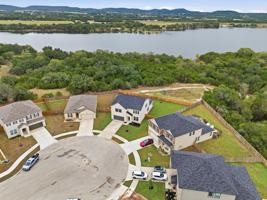 featured image of 644 Siefert Pond Dr #NA