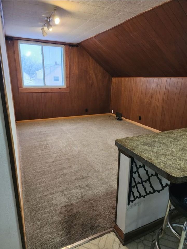 158 Jackson Ave - Photo 2 of 16