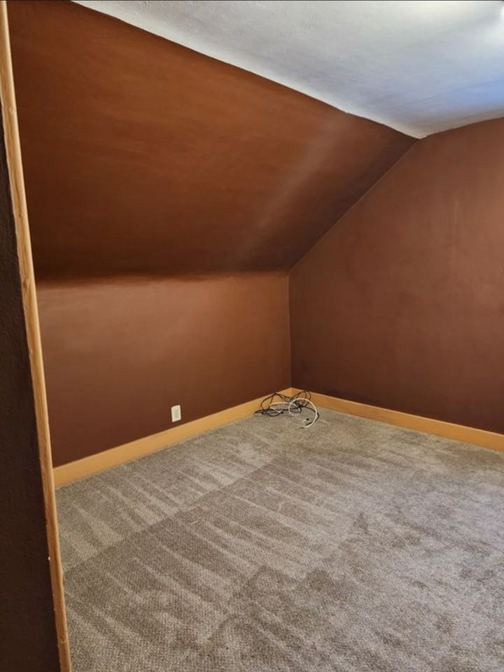 158 Jackson Ave - Photo 5 of 16