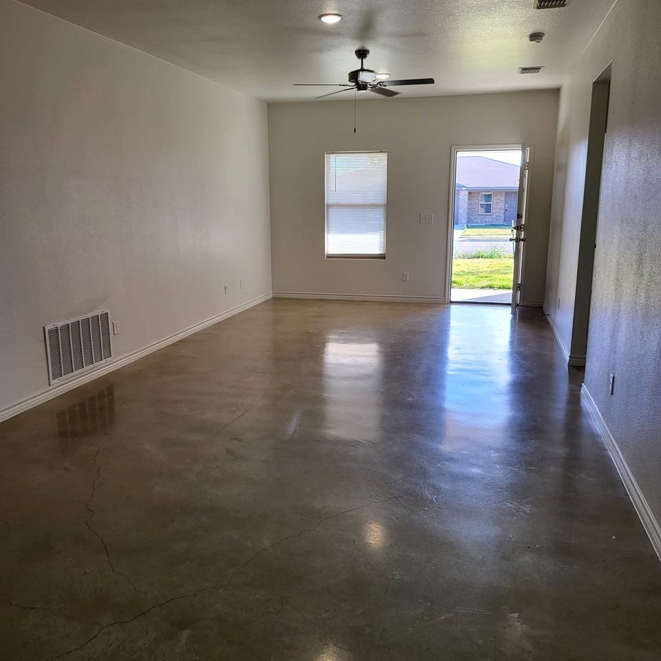 1809 Emma Naylor Ct Apt A #NA - Photo 6 of 13