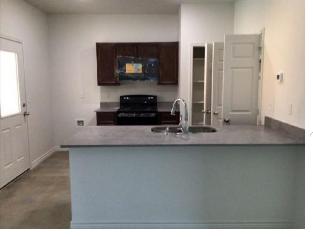 1809 Emma Naylor Ct Apt A #NA - Photo 7 of 13