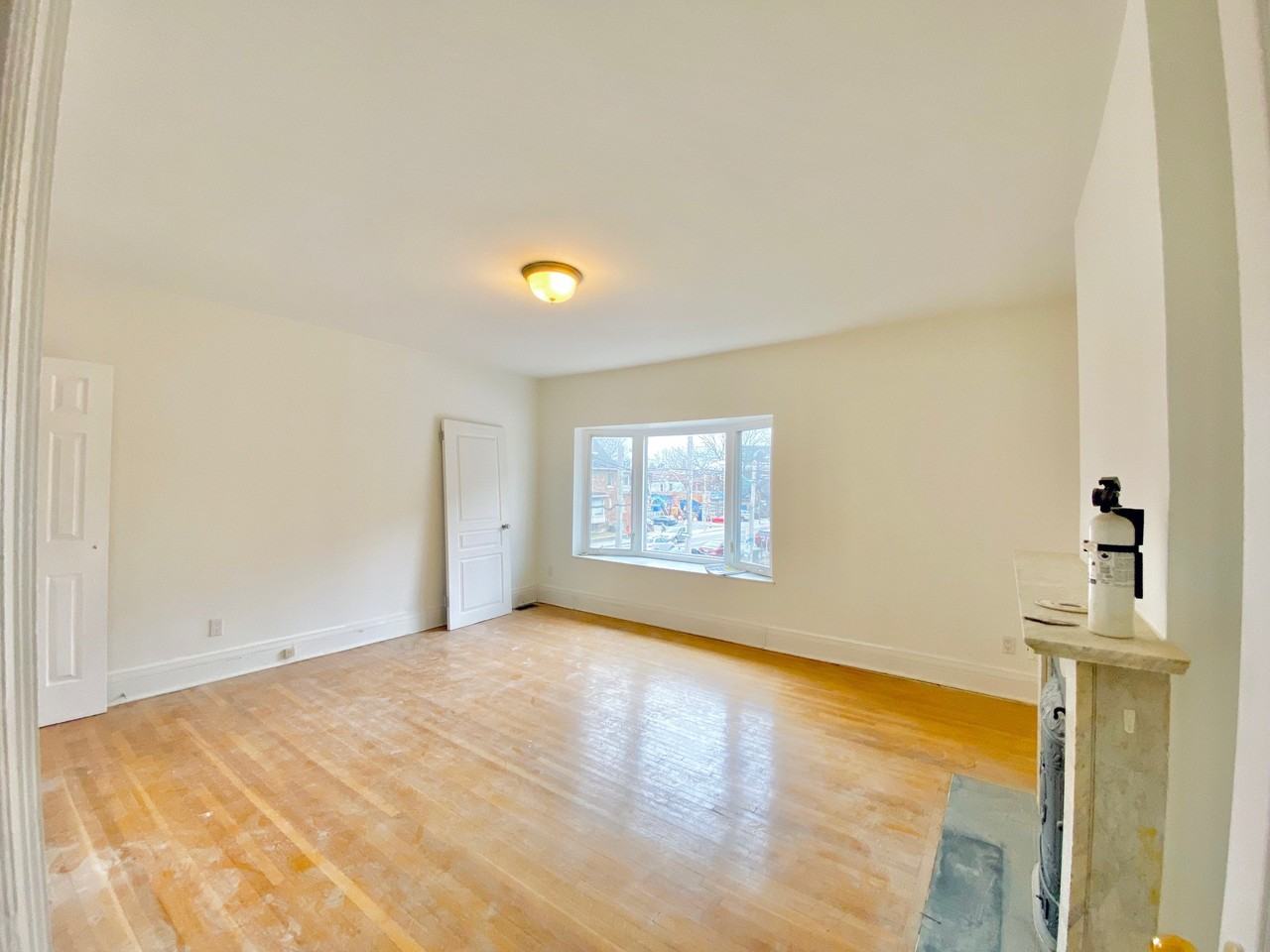 583 Euclid Avenue #2 - Photo 4 of 16