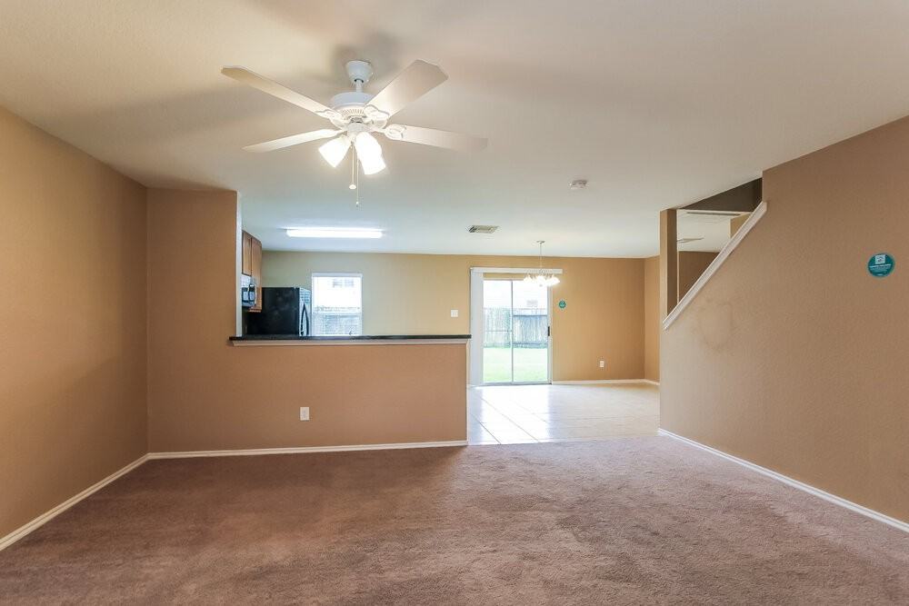 3218 Same Way - Photo 5 of 17