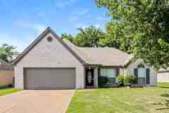 160 Garden View Dr - Photo 1 of 1