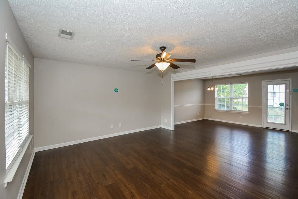 605 Homey Ct - Photo 4 of 20