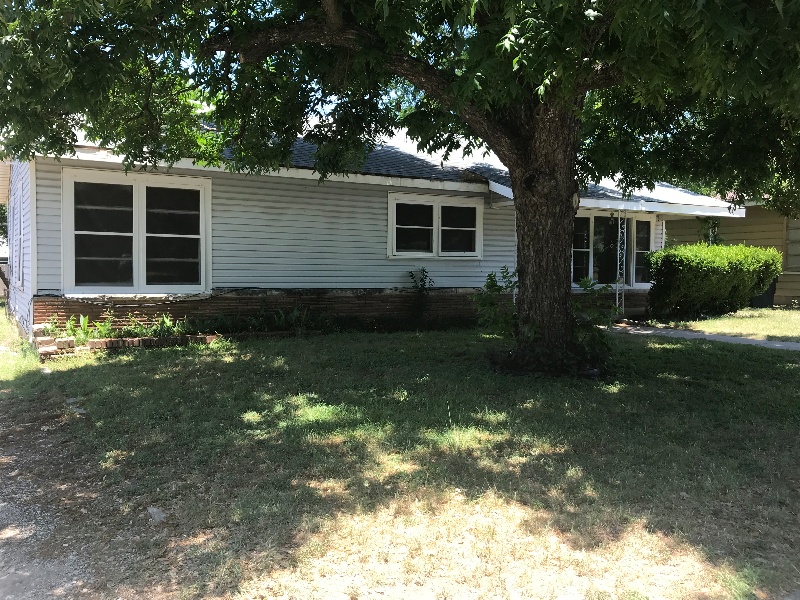 4409 Erath St - Photo 2 of 14