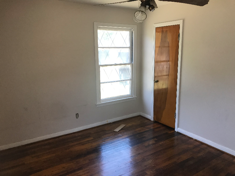 4409 Erath St - Photo 7 of 14
