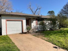 1807 Armstrong Dr - Photo 1 of 1