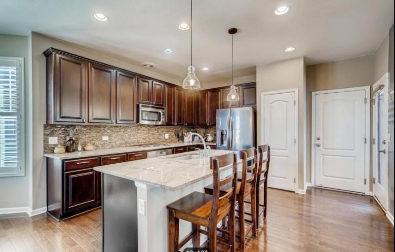 3834 Cadence Dr - Photo 3 of 25